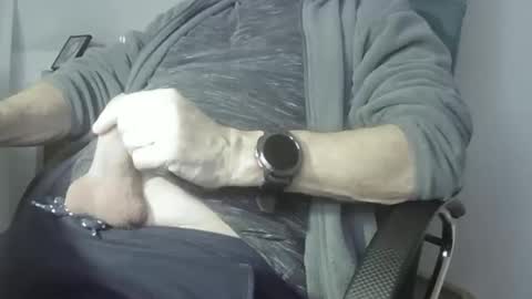 Snapshot of hpeter111 chatting on 25, 1, 2025 Peter online show from 25, 1, 2025