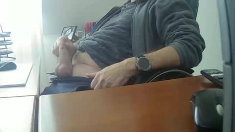 Snapshot of hpeter111 chatting on 29, 1, 2025 Peter online show from 29, 1, 2025