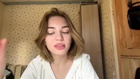 hsiuscherich online show from 14, 11, 2025