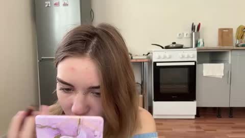 Snapshot of hsiuscherich chatting on 15, 11, 2025 hsiuscherich online show from 15, 11, 2025