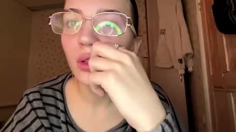 Snapshot of hsiuscherich chatting on 9, 1, 2026 hsiuscherich online show from 9, 1, 2026