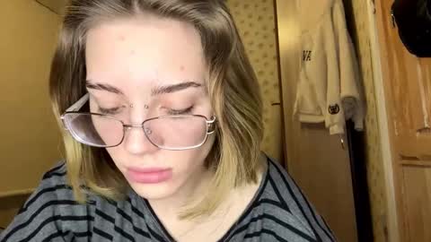 Snapshot of hsiuscherich chatting on 10, 1, 2026 hsiuscherich online show from 10, 1, 2026