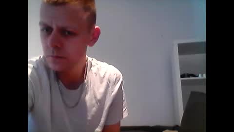 Snapshot of hubikush22 chatting on 26, 12, 2024 hubikush22 online show from 26, 12, 2024