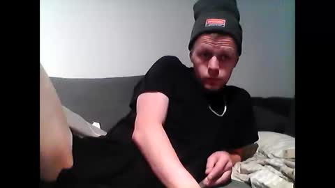 Snapshot of hubikush22 chatting on 4, 1, 2025 hubikush22 online show from 4, 1, 2025