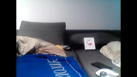 Snapshot of hubikush22 chatting on 24, 2, 2025 hubikush22 online show from 24, 2, 2025