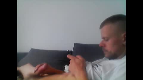 Snapshot of hubikush22 chatting on 10, 10, 2025 hubikush22 online show from 10, 10, 2025