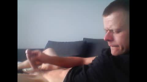 Snapshot of hubikush22 chatting on 22, 10, 2025 hubikush22 online show from 22, 10, 2025