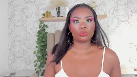 Snapshot of huge_boobs_ebony chatting on 7, 6, 2026 huge boobs ebony online show from 7, 6, 2026