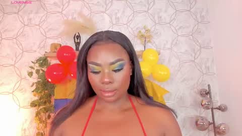 Snapshot of huge_boobs_ebony chatting on 23, 6, 2026 huge boobs ebony online show from 23, 6, 2026