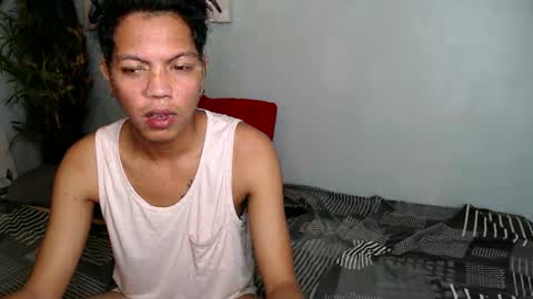 Snapshot of huge_twilight chatting on 2, 12, 2024 joemari online show from 2, 12, 2024