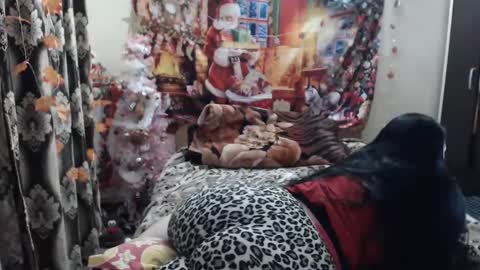 Snapshot of hugeassdevil chatting on 24, 1, 2025 hugeassdevil online show from 24, 1, 2025