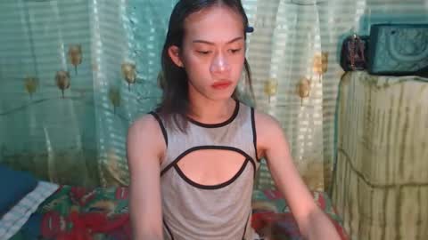 Snapshot of hugecockanna chatting on 3, 10, 2025 hugecockanna online show from 3, 10, 2025