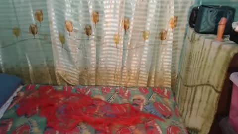 Snapshot of hugecockanna chatting on 8, 10, 2025 hugecockanna online show from 8, 10, 2025