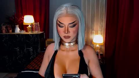 Christine online show from 5, 10, 2025