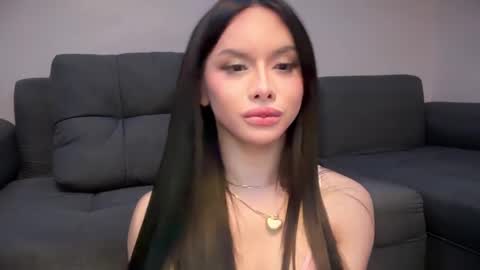 Tine Castillo online show from 11, 2, 2025