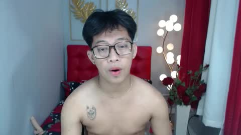 Snapshot of hugecockmiro chatting on 3, 2, 2025 hugecockmiro online show from 3, 2, 2025