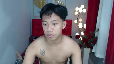 Snapshot of hugecockmiro chatting on 4, 2, 2025 hugecockmiro online show from 4, 2, 2025