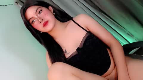 Snapshot of hugecockyanny chatting on 15, 2, 2026 Yhanie online show from 15, 2, 2026