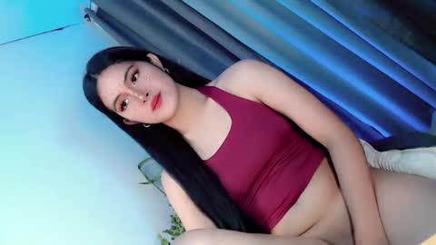 Snapshot of hugecockyanny chatting on 13, 3, 2026 Yhanie online show from 13, 3, 2026