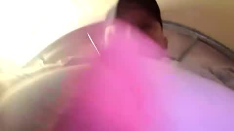 Snapshot of hugecummer10 chatting on 10, 1, 2026 hugecummer10 online show from 10, 1, 2026