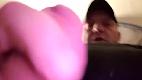 Snapshot of hugecummer10 chatting on 22, 2, 2026 hugecummer10 online show from 22, 2, 2026