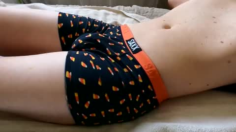 Snapshot of hugecumshots1 chatting on 3, 12, 2024 HugeCumshots online show from 3, 12, 2024
