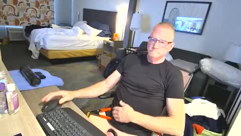 CAROLINA TIM online show from 3, 5, 2026