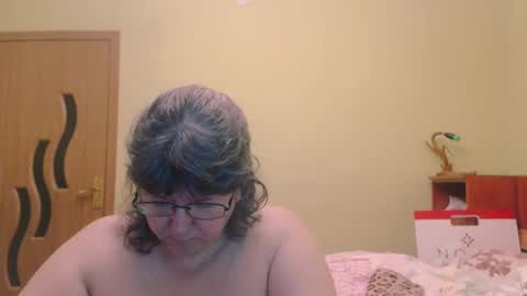 Snapshot of hugetitsxxx chatting on 30, 12, 2024 HugeTitsXXX online show from 30, 12, 2024