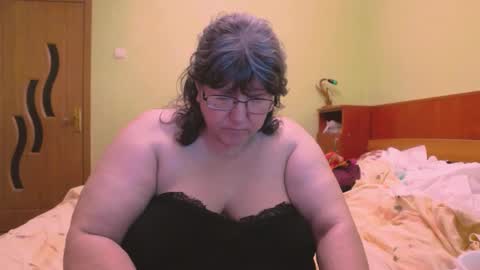 Snapshot of hugetitsxxx chatting on 16, 2, 2025 HugeTitsXXX online show from 16, 2, 2025