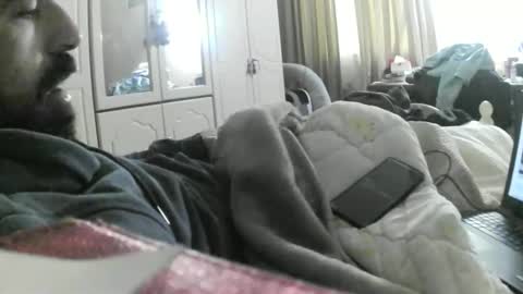 hugeveiny online show from 26, 3, 2026