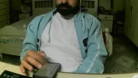 Snapshot of hugeveiny chatting on 5, 5, 2026 hugeveiny online show from 5, 5, 2026