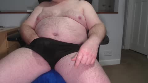 Snapshot of huggie_bear69 chatting on 18, 2, 2025 Huggie Bear online show from 18, 2, 2025