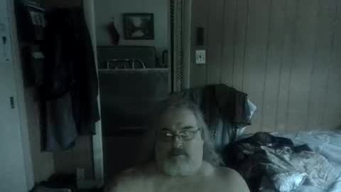 lonely huggy bear online show from 9, 6, 2026