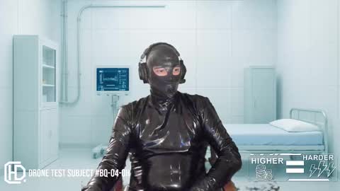 Snapshot of humandr0id chatting on 26, 9, 2025 Humandroid online show from 26, 9, 2025