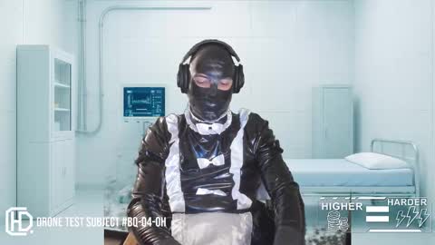 Snapshot of humandr0id chatting on 28, 9, 2025 Humandroid online show from 28, 9, 2025