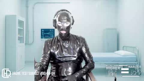 Snapshot of humandr0id chatting on 1, 10, 2025 Humandroid online show from 1, 10, 2025