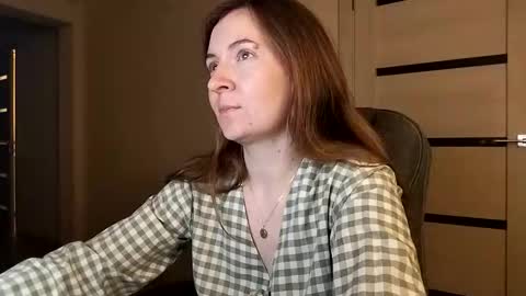 Snapshot of humpygrey chatting on 2, 11, 2025 HumpyGrey online show from 2, 11, 2025