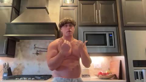 Snapshot of hungkingg22 chatting on 3, 2, 2026 hungkingg22 online show from 3, 2, 2026