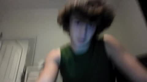 Snapshot of hunglikecrazyy chatting on 17, 12, 2025 Tyler online show from 17, 12, 2025