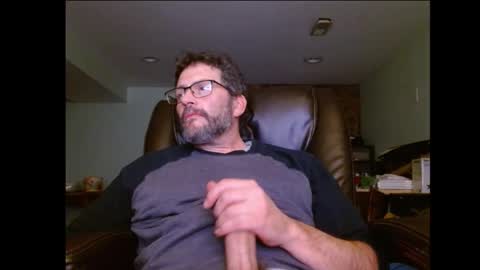 Snapshot of hunglonelyguy chatting on 19, 11, 2025 LonelyGuy online show from 19, 11, 2025