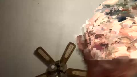 hunglow17 online show from 6, 12, 2024