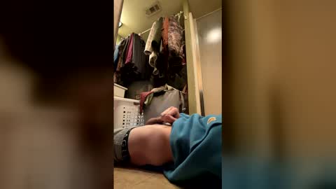 hungonthewall33 online show from 7, 2, 2026