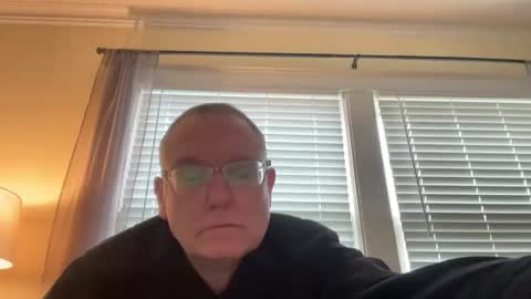 Snapshot of hungron9 chatting on 2, 3, 2026 AARON online show from 2, 3, 2026