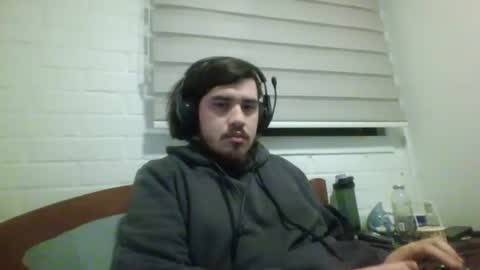 Snapshot of hungweeb chatting on 25, 6, 2026 Rod online show from 25, 6, 2026