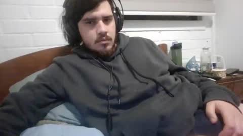 Snapshot of hungweeb chatting on 25, 6, 2026 Rod online show from 25, 6, 2026