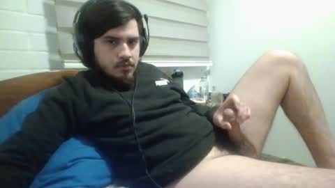 Snapshot of hungweeb chatting on 5, 7, 2026 Rod online show from 5, 7, 2026