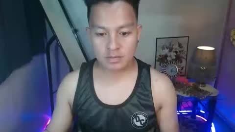 Snapshot of hunk_danny chatting on 2, 3, 2025 hunk_danny online show from 2, 3, 2025