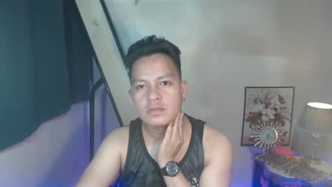 Snapshot of hunk_danny chatting on 3, 3, 2025 hunk_danny online show from 3, 3, 2025
