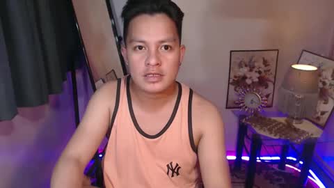 Snapshot of hunk_danny chatting on 10, 3, 2025 hunk_danny online show from 10, 3, 2025