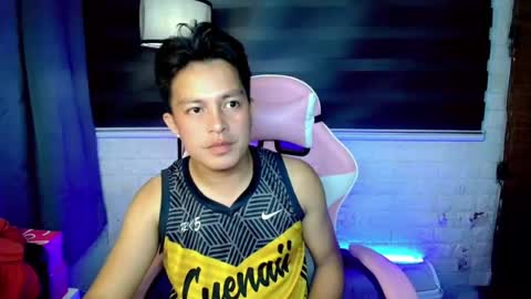 Snapshot of hunk_danny chatting on 28, 7, 2026 hunk_danny online show from 28, 7, 2026